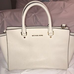 Michael Kors bag